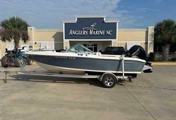 2014 Tidewater 196 DC Boat